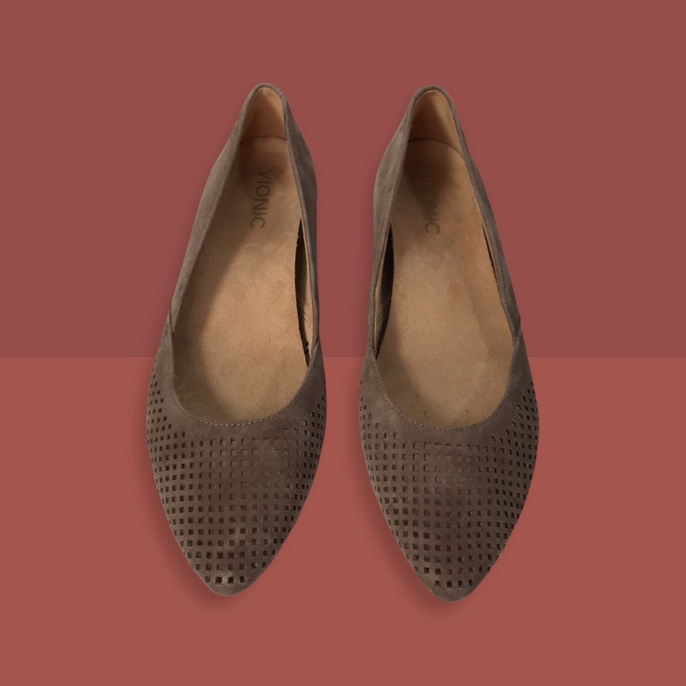 Vionic Posey Flats Taupe Size 7.5 Fall Classic EUC